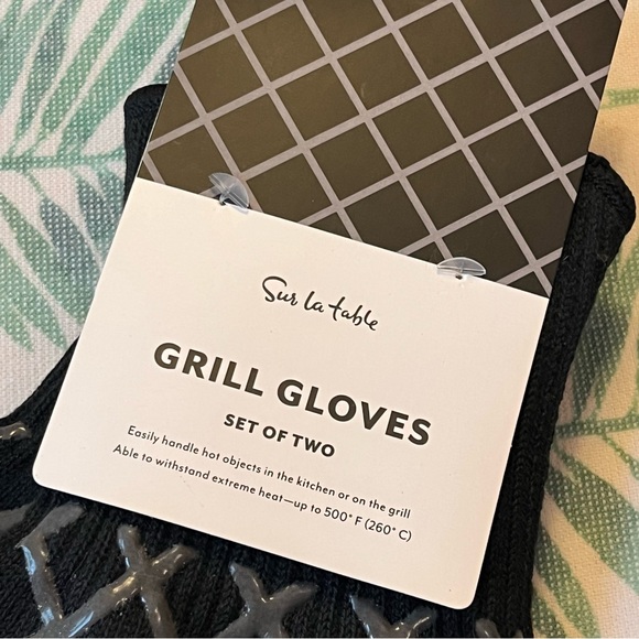 Sur La Table Black and Gray Grill Gloves - Picture 3 of 5